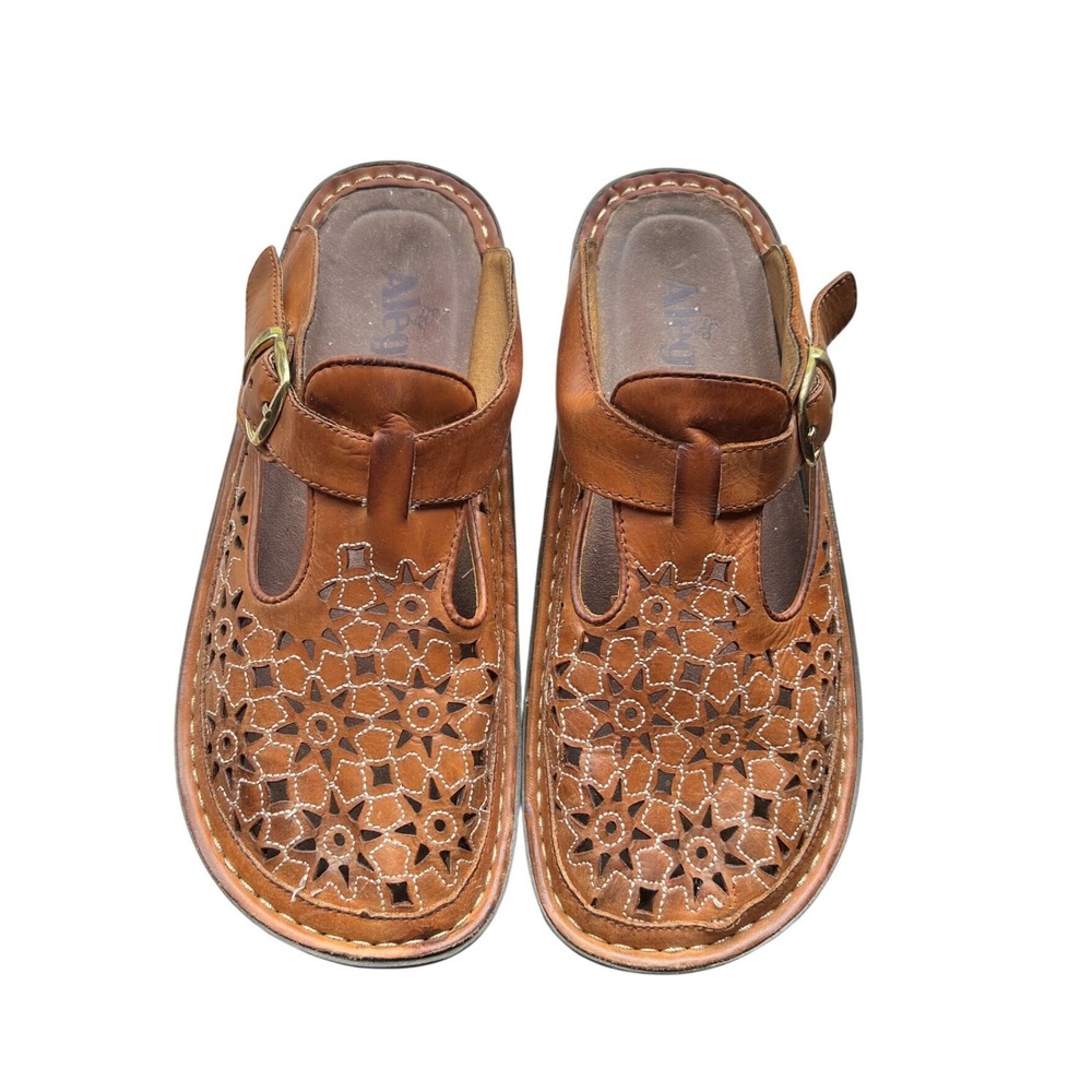Alegria Women ALG-637 Brown Leather Laser Cut Floral Clog Mules Size 37